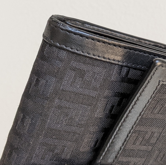 Fendi wallet - Picture 12 of 13